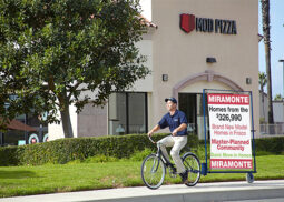 bike banner mobile advertising